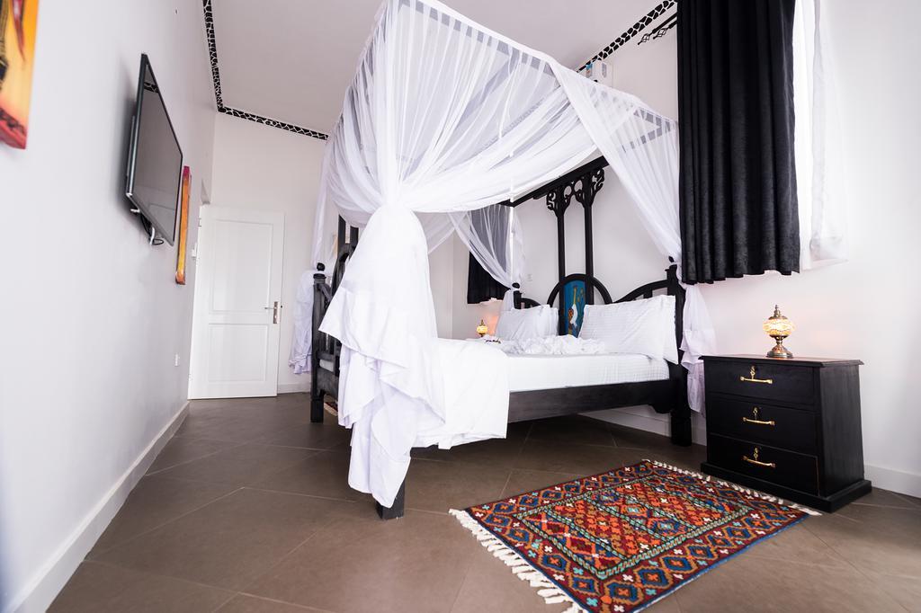 Hotel Sofia Sea View Pwani Mchangani Exterior foto